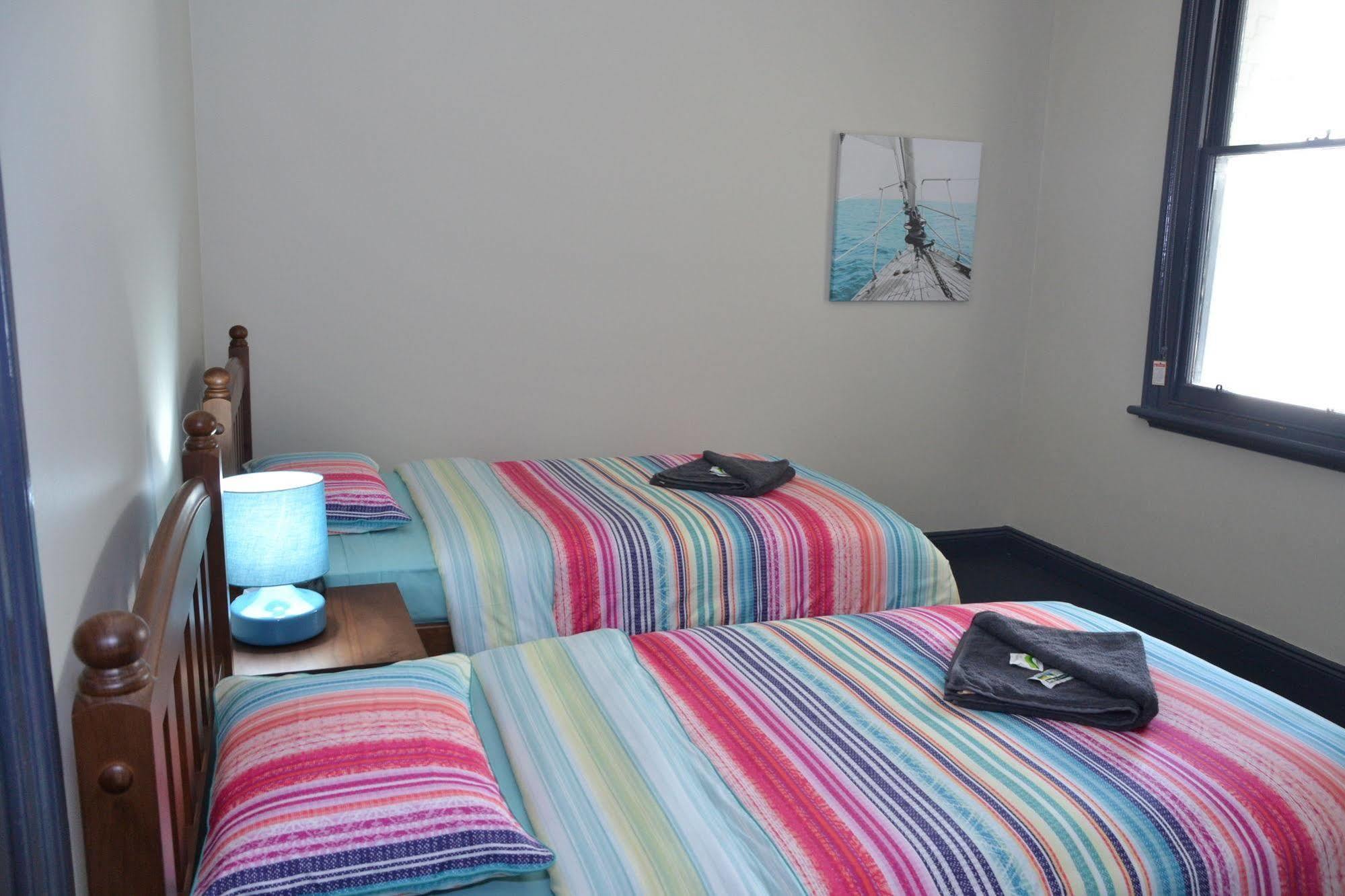 Australia 2* Fremantle